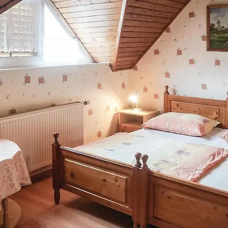 Nice In W Outdoor Swimming Pool Wifi And 2 Bedrooms *