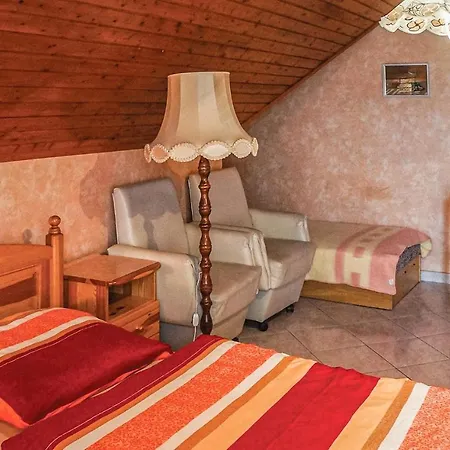Nice In W Outdoor Swimming Pool Wifi And 2 Bedrooms *